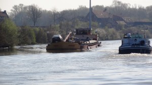Barge traffic on the Canal