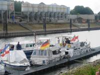 Helping "Jason" into Worms Marina