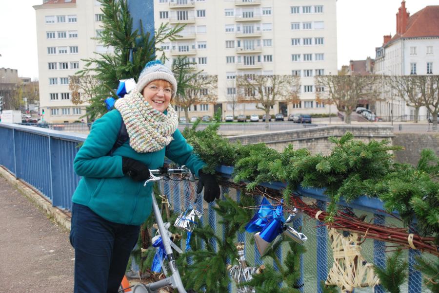 Christmas decorations around Chalon