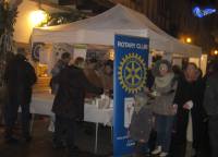 Rotary Christmas Fundraiser- selling hot drinks