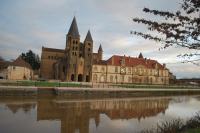 Basilicia Paray-le-Monial in the evening sun