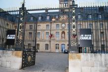 Je Suis Charlie signs outside the Hotel De Ville in dijon this week